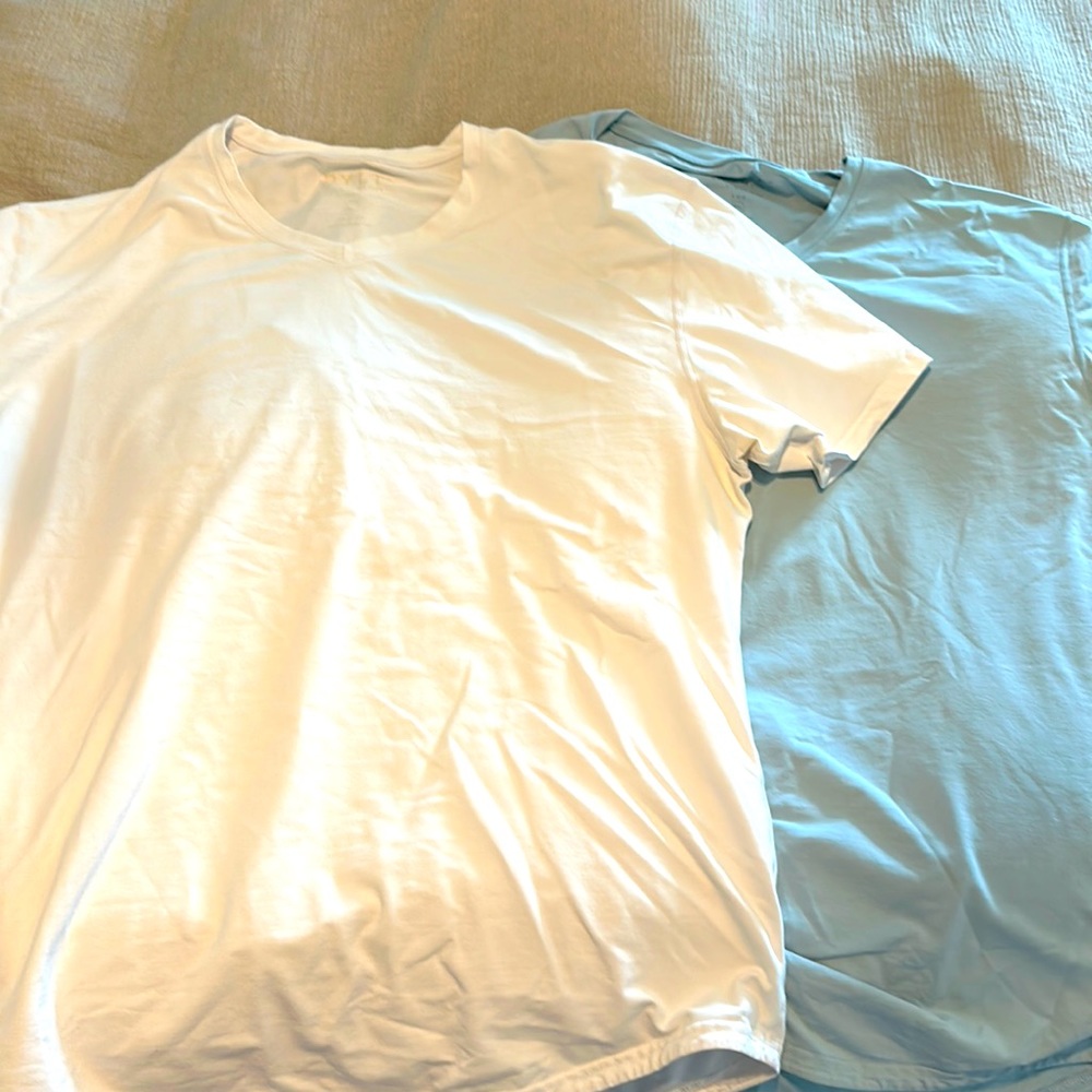 Bylt Men’s V necks XXL